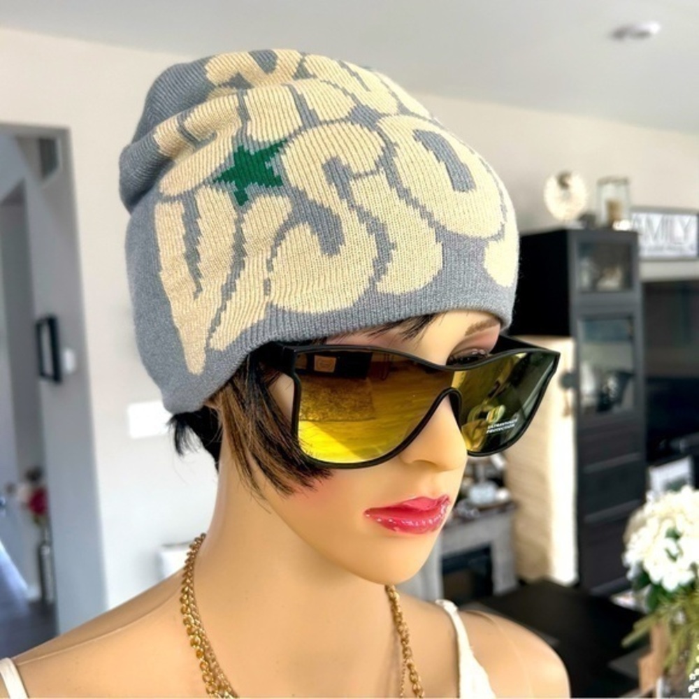✨NWOT GRVTY VISIONS SPIDERWEB BEANIE HAT